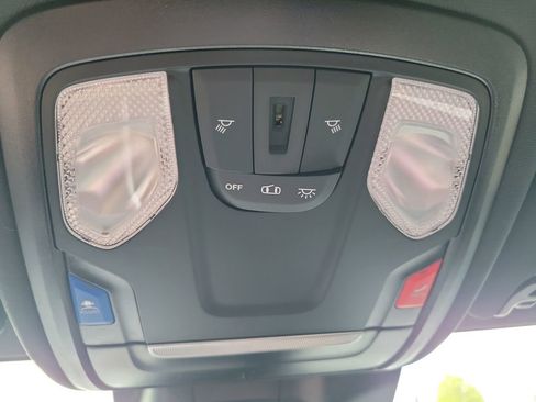 New 2026 RAM 3500 Big Horn AWD/4WD image 17