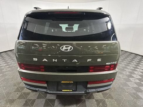Used 2025 Hyundai Santa Fe Limited AWD/4WD image 3