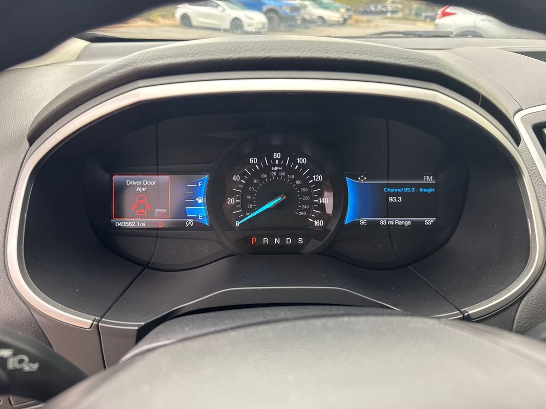 Used 2021 Ford Edge SE AWD/4WD image 31
