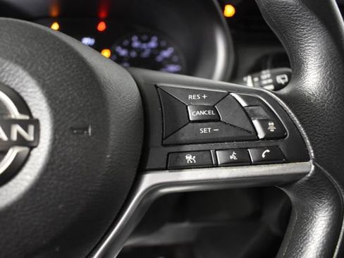 Used 2022 Nissan Kicks SV FWD image 15