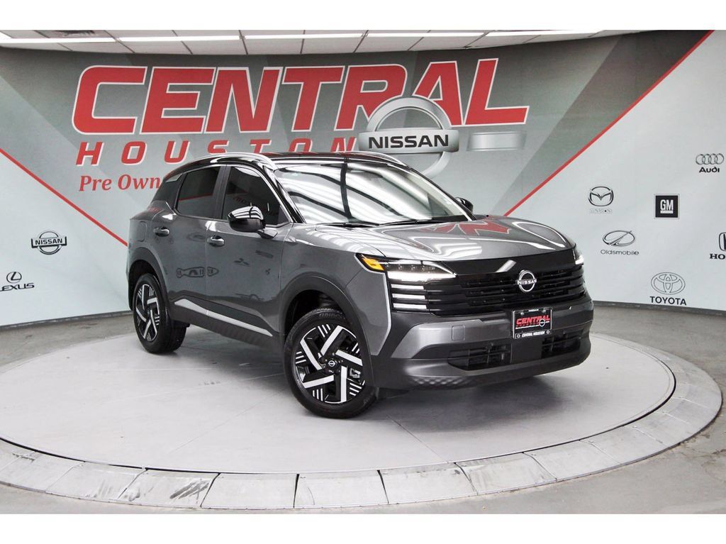 Used 2026 Nissan Kicks SV FWD image 1