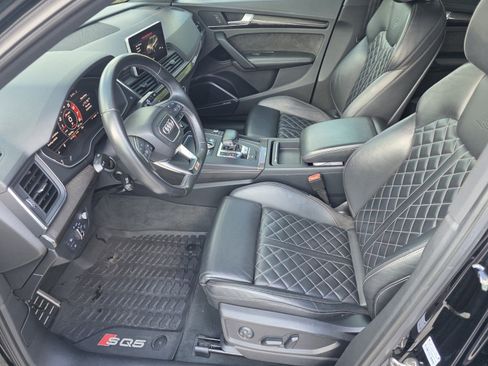 Used 2018 Audi SQ5 Prestige w/ Prestige Package image 10