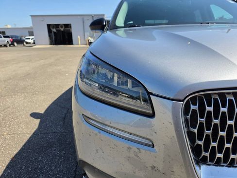 Used 2021 Lincoln Corsair FWD image 13