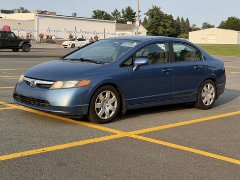 Used 2008 Honda Civic LX image 2