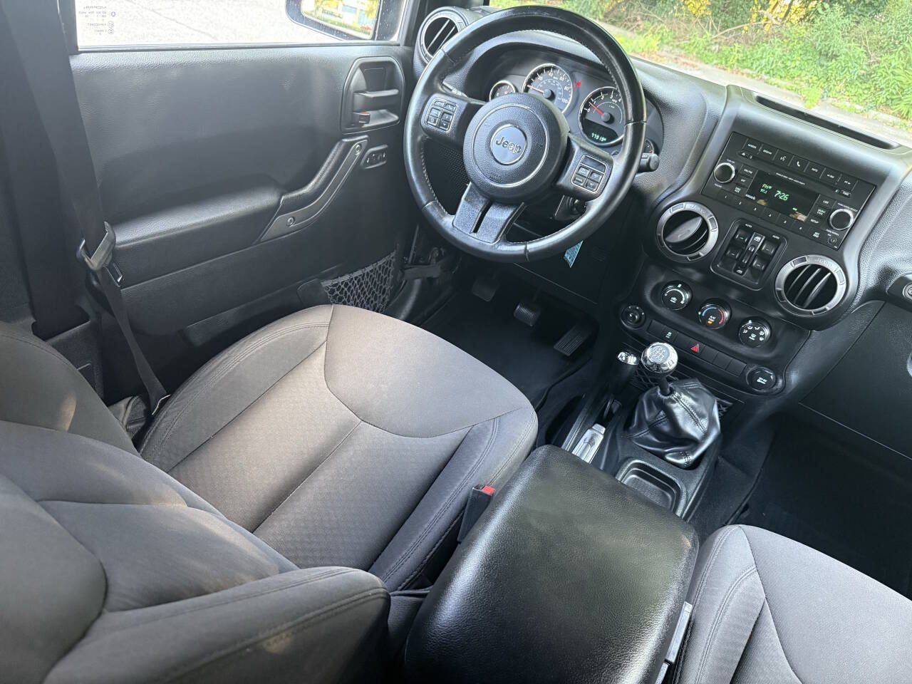 Used 2017 Jeep Wrangler Unlimited Sport w/ Quick Order Package 23S AWD/4WD image 22