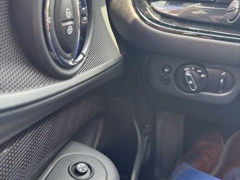 Used 2019 MINI Cooper Clubman ALL4 w/ Signature Upholstery Package AWD/4WD image 23