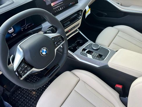 Used 2026 BMW 330i xDrive Sedan w/ Premium Package AWD/4WD image 19