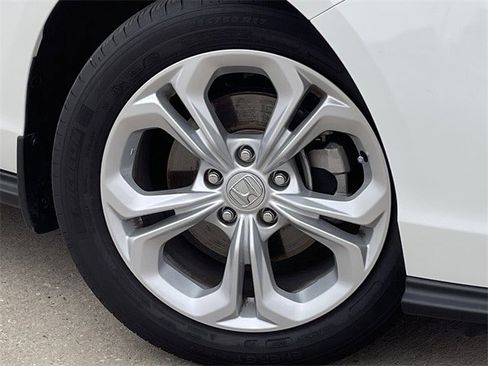 Certified 2025 Honda Accord LX image 8