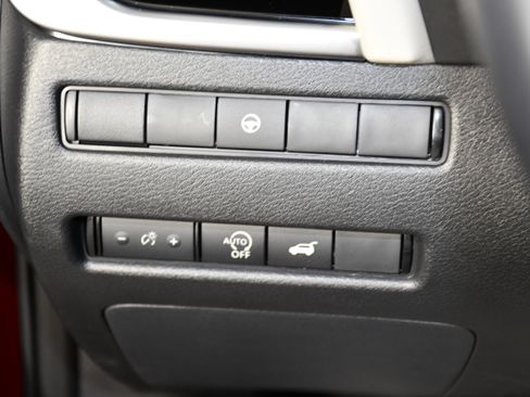 Used 2023 Nissan Rogue SL AWD/4WD image 37