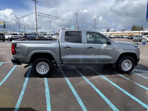 Used 2023 Chevrolet Colorado W/T RWD image 3