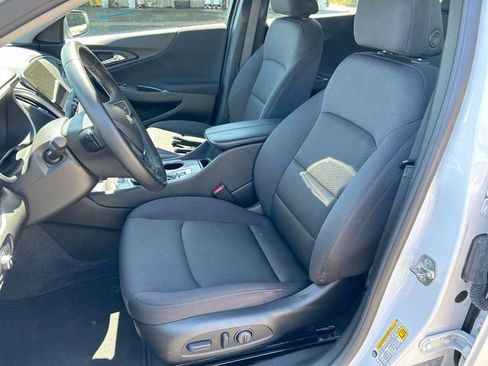 Used 2024 Chevrolet Malibu LT w/ Sport Edition FWD image 18