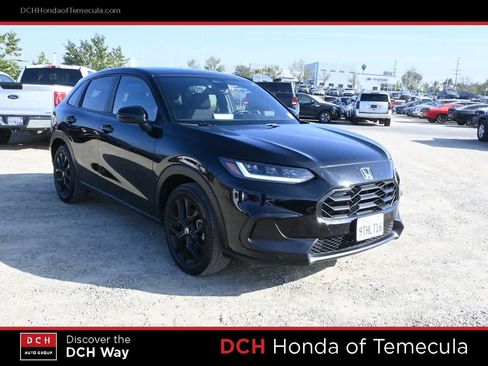 Certified 2025 Honda HR-V Sport image 3