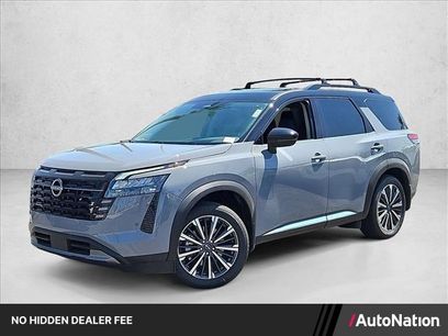New 2026 Nissan Pathfinder Platinum w/ Cargo Package