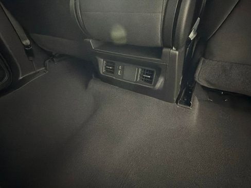 Used 2024 Chevrolet Silverado 1500 Custom RWD image 30
