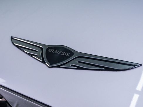Used 2023 Genesis G90 3.5T AWD/4WD image 5
