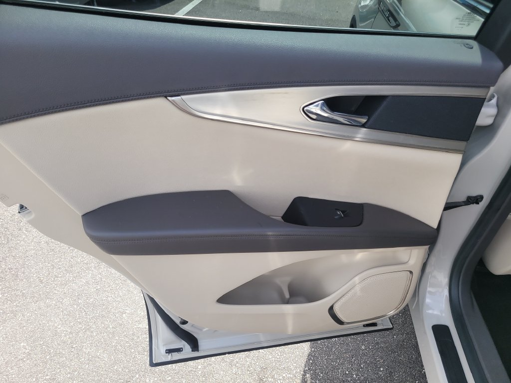 Certified 2020 Lincoln Nautilus FWD w/ Equipment Group 101A image 9