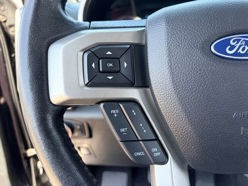 Used 2020 Ford F150 Lariat w/ Equipment Group 502A Luxury AWD/4WD image 10