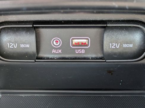 Certified 2020 Kia Sorento LX FWD image 23