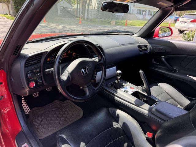 Used 2005 Honda S2000 image 17