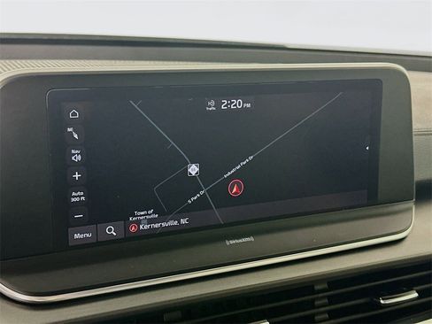 Used 2022 Kia Telluride S image 19