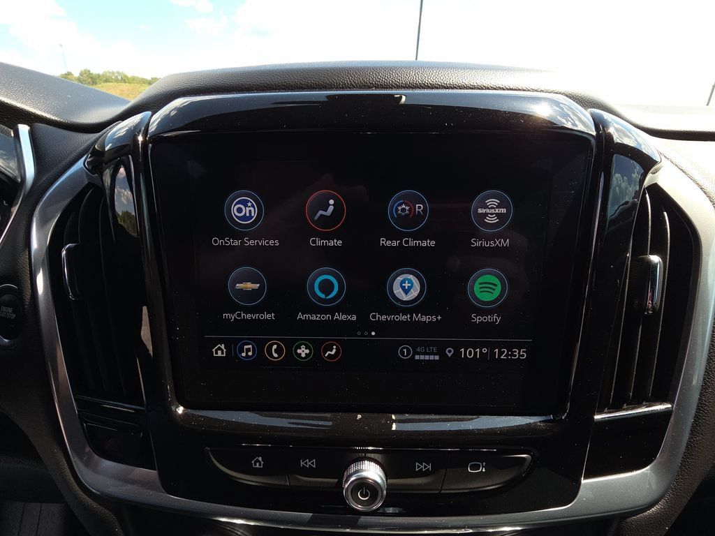 Used 2023 Chevrolet Traverse LT w/ LPO, Floor Liner Package AWD/4WD image 21