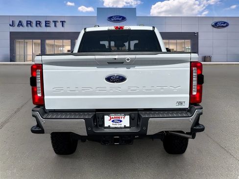 New 2026 Ford F250 Lariat w/ Tremor Off-Road Package AWD/4WD image 6