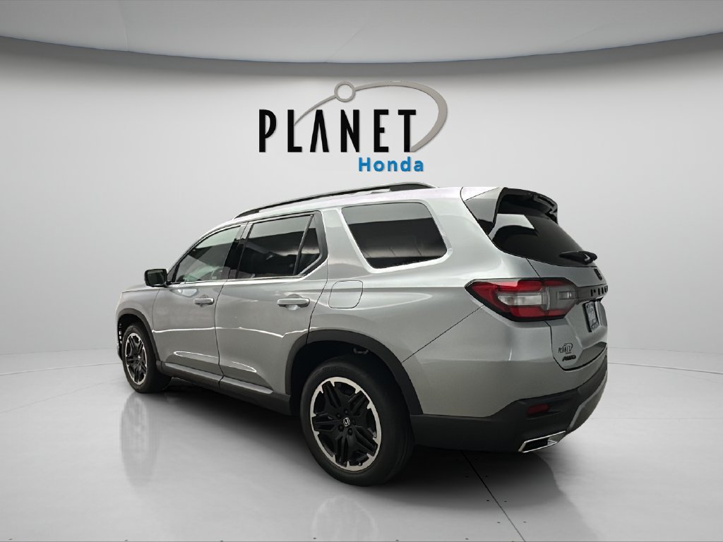 New 2026 Honda Pilot image 5