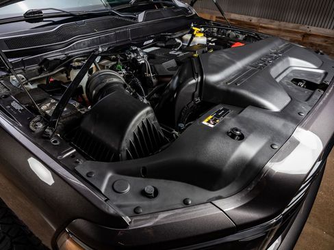 Used 2024 RAM 3500 Laramie w/ Night Edition image 39