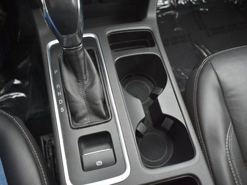 Used 2018 Ford Escape SEL image 31