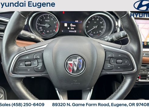 Used 2020 Buick Encore GX Essence w/ Advanced Technology Package image 28