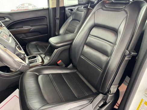 Used 2018 GMC Canyon Denali image 32