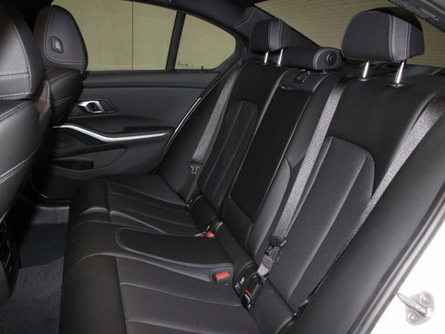 Used 2025 BMW 330i 330i w/ Convenience Package image 18