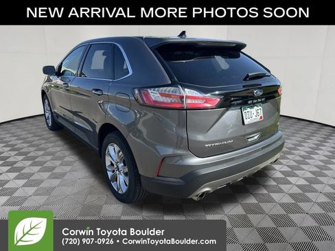 Used 2022 Ford Edge Titanium AWD/4WD image 5