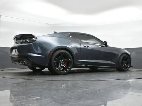 Used 2023 Chevrolet Camaro SS RWD image 44