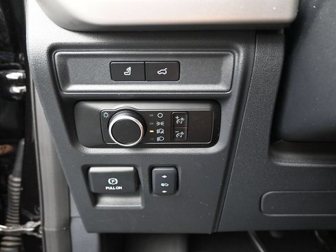 Certified 2024 Ford Expedition XLT AWD/4WD image 15