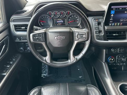 Used 2021 Chevrolet Tahoe RST w/ Luxury Package image 17