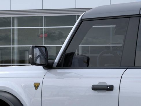 New 2025 Ford Bronco Badlands image 47