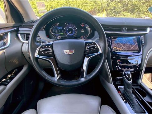 Used 2016 Cadillac XTS Premium FWD image 5