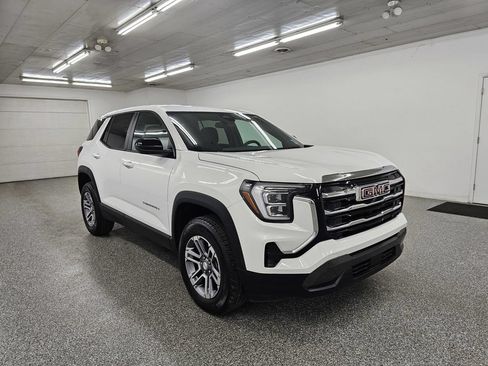 Used 2026 GMC Terrain Elevation AWD/4WD image 3