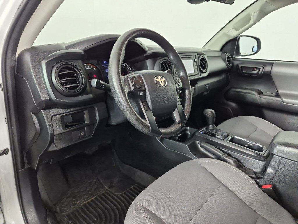 Used 2019 Toyota Tacoma SR RWD image 17