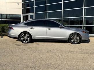 Used 2023 Honda Accord EX-L video 2