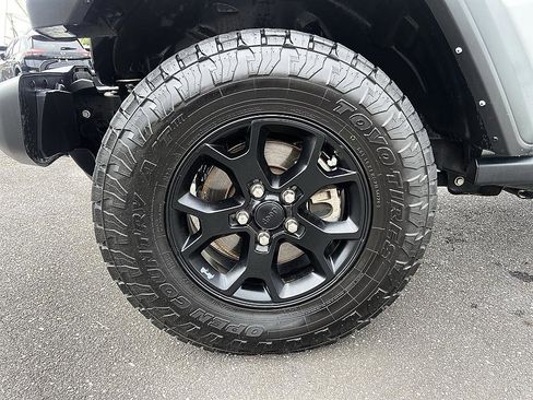 Used 2022 Jeep Wrangler Unlimited Sport AWD/4WD image 8