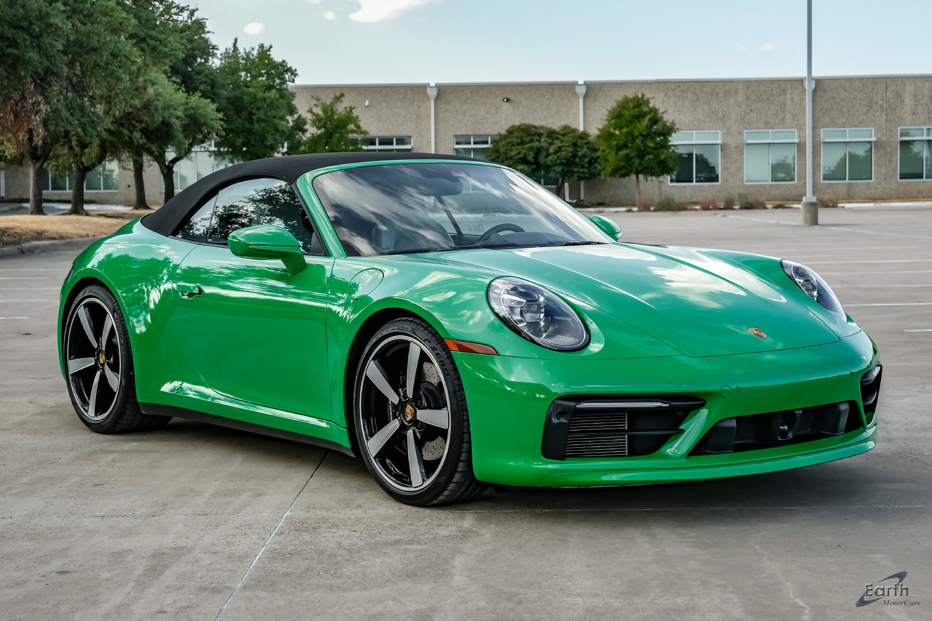 Used 2023 Porsche 911 Carrera 4S AWD/4WD image 22