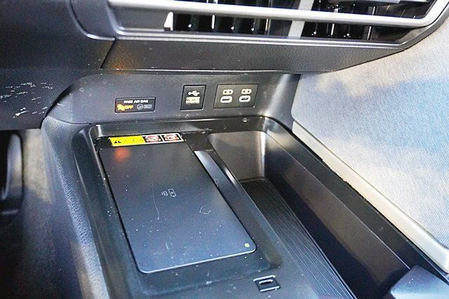 Used 2026 Toyota Camry LE FWD image 39