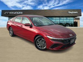Certified 2024 Hyundai Elantra SEL FWD video 1