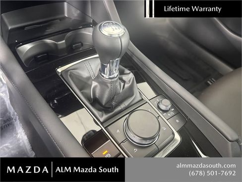 New 2026 MAZDA MAZDA3 2.5 S Hatchback w/ Premium Pkg FWD image 31