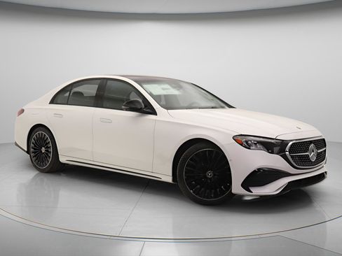 New 2026 Mercedes-Benz E 350 Sedan image 13