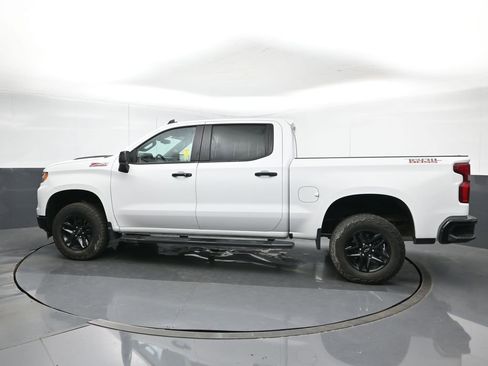 Used 2024 Chevrolet Silverado 1500 LT Trail Boss w/ Protection Package image 3