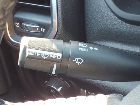 Used 2024 RAM 2500 Laramie w/ Night Edition image 30