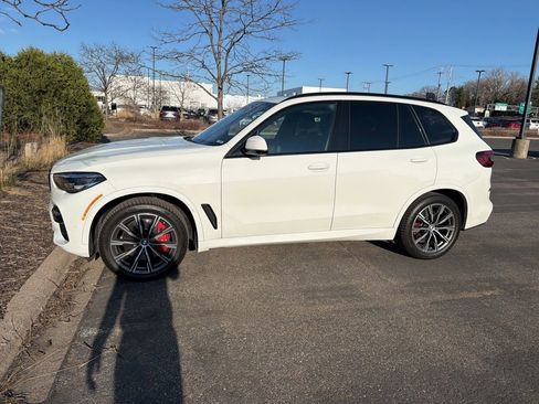 Used 2023 BMW X5 xDrive40i w/ M Sport Package image 1